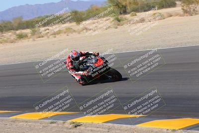 media/Oct-08-2022-SoCal Trackdays (Sat) [[1fc3beec89]]/Turn 7 Inside (145pm)/